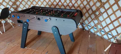 Le babyfoot de la yourte salle de jeux